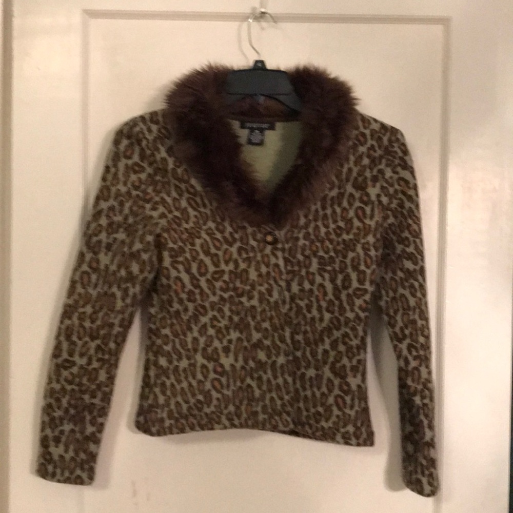 Sweater with faux fur trim